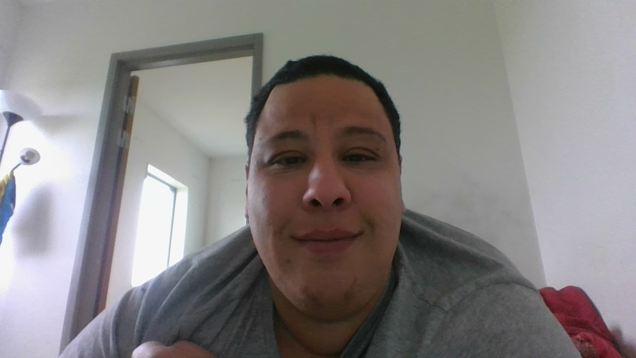 Oussama Issaoui logotyp