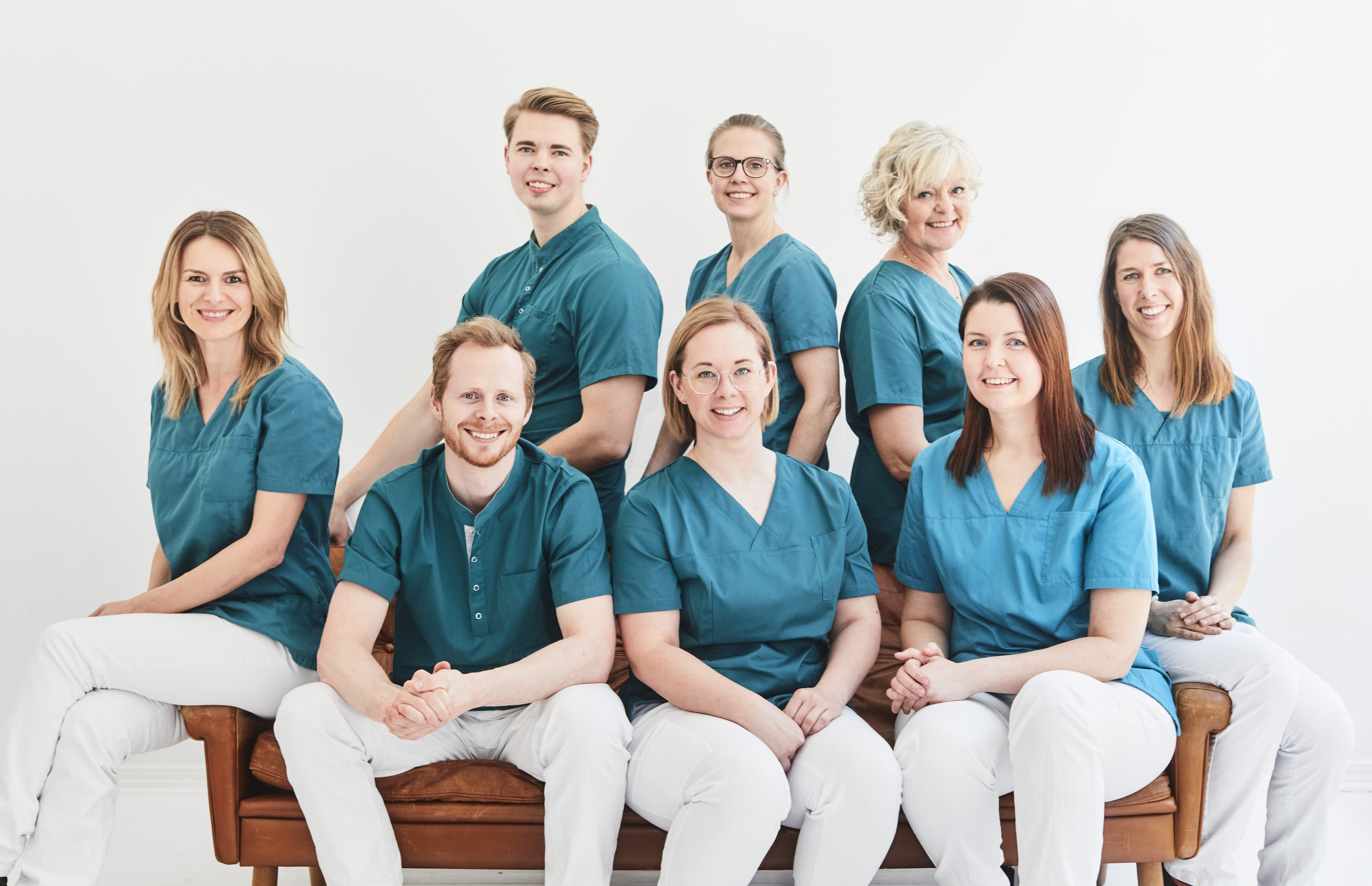 Tandläkarna Leander logotyp